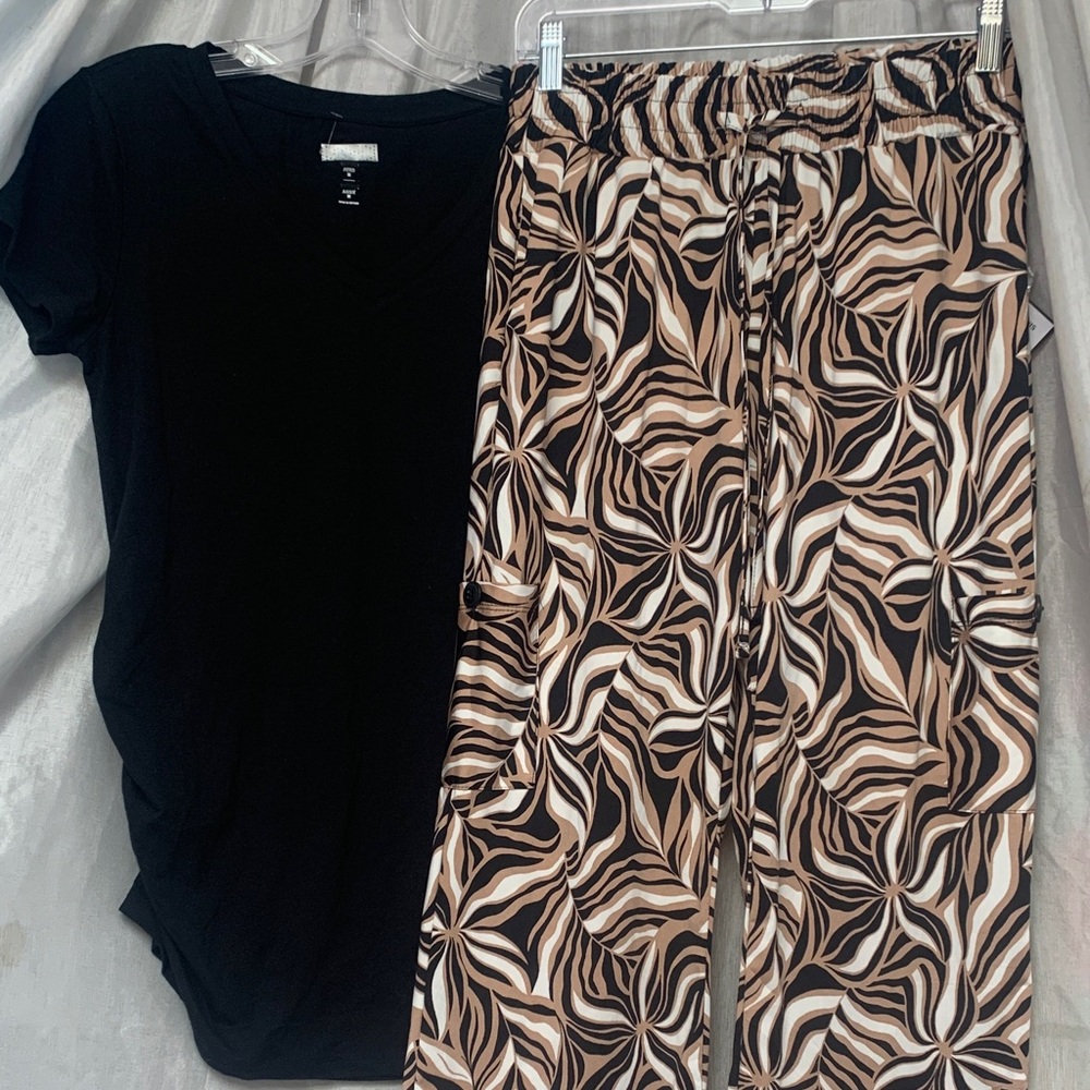 Robert Louis Black, Tan & Cream Printed Wide-Leg Capris